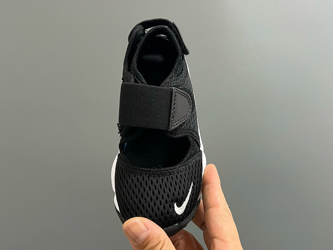 NIKE ZT12534
