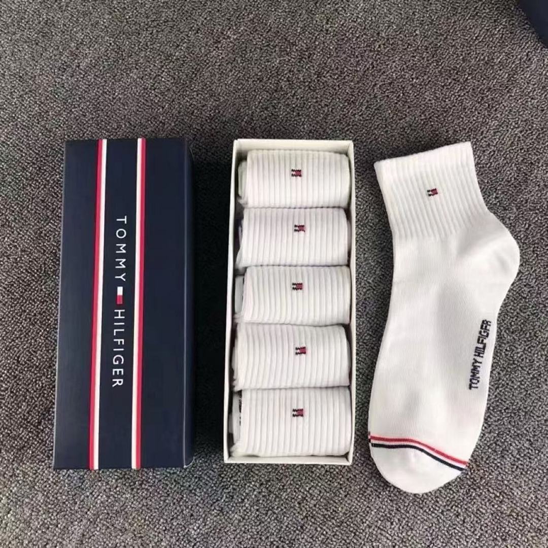 TOMMY ZT9748