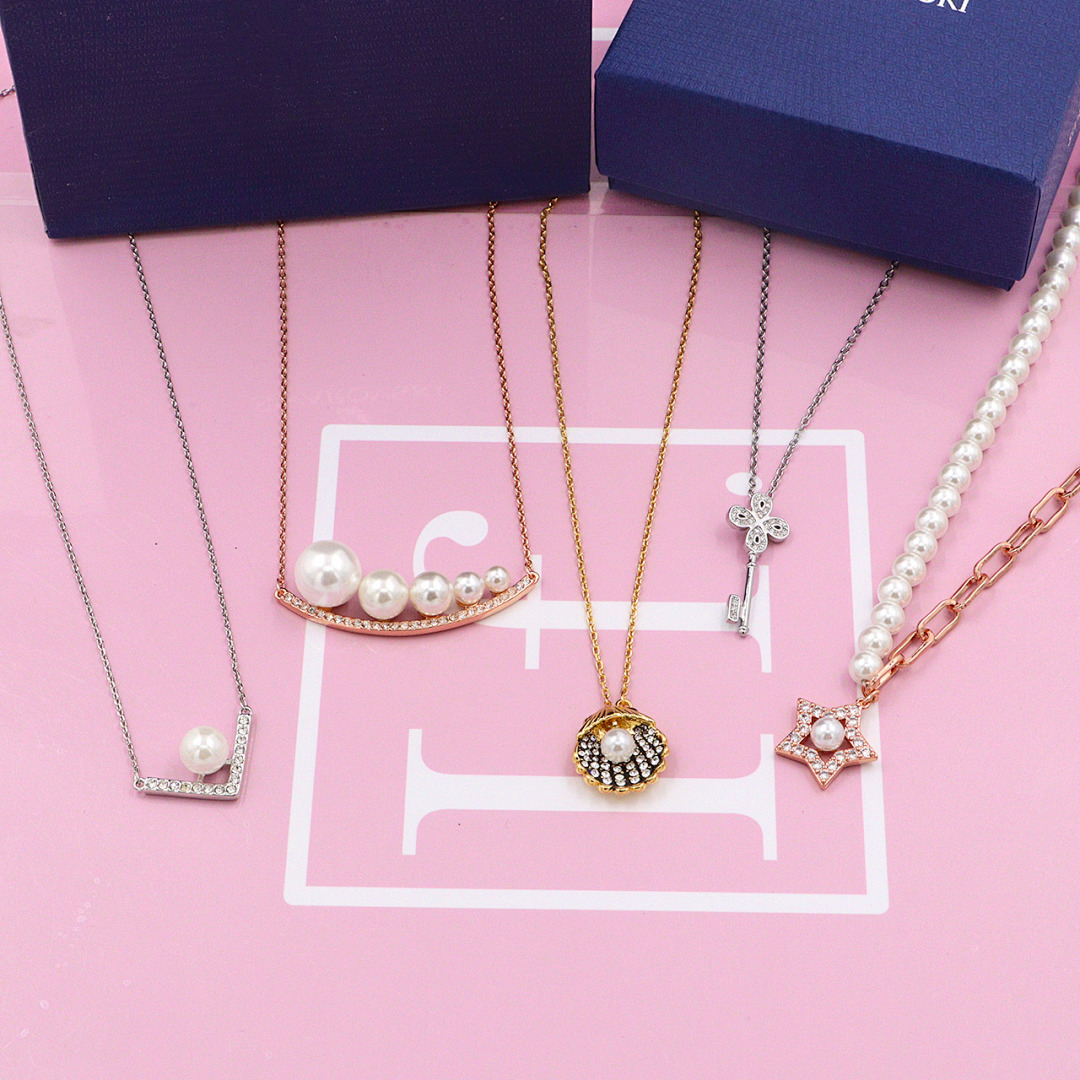 SN23 Swarovski