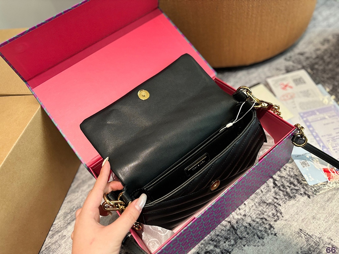 Tory Burch Kira Chevron · 4678 — תמונה 2