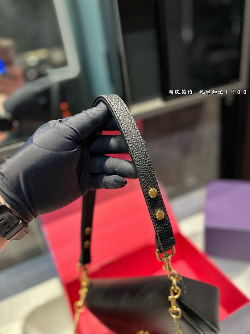 Tory Burch Britten · 5180 — תמונה 11