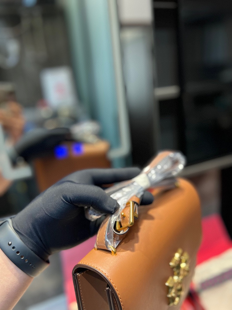 Tory Burch Eleanor Small · 4483 — תמונה 22