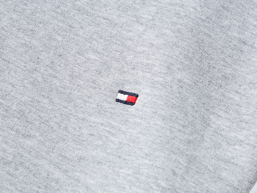 Tommy Hilfiger Essential Crewneck Sweatshirt · A917 — תמונה 78