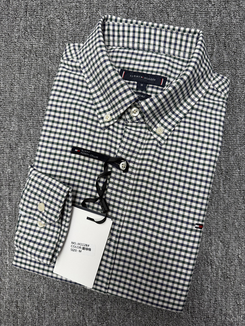 Tommy Hilfiger Regular Fit Gingham Oxford Shirt · A3437 — תמונה 9