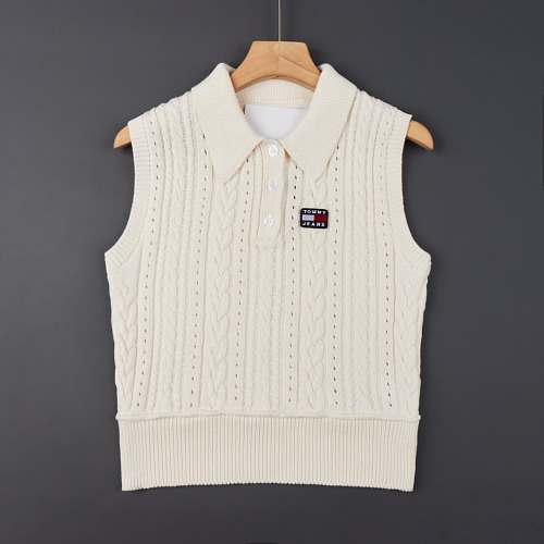 Tommy Hilfiger Tommy Badge Washed Cable Knit · A3375
