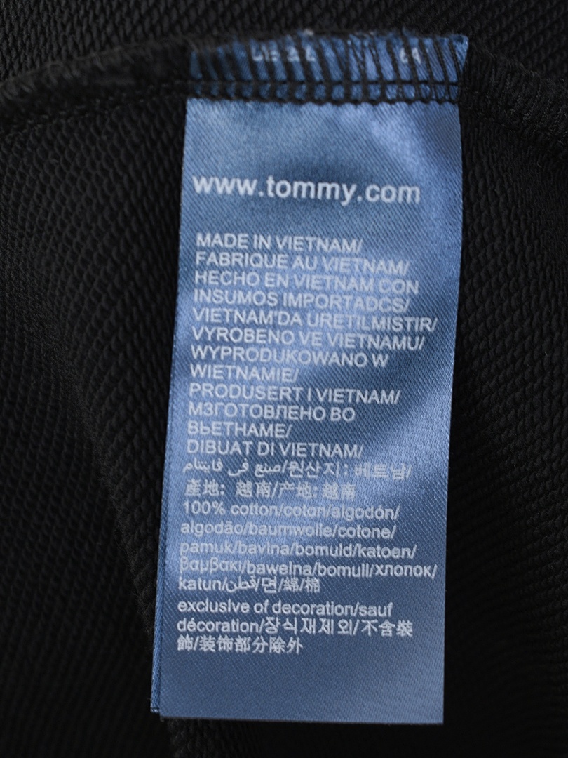 Tommy Hilfiger Tommy Logo Sweatshirt · A2553 — תמונה 44