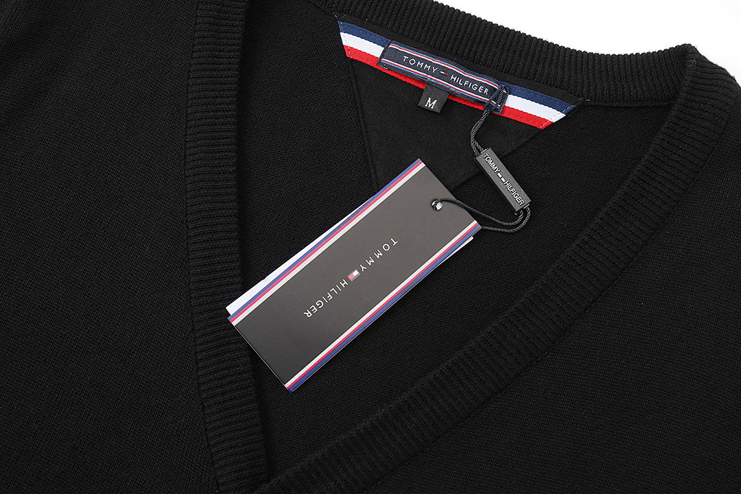 Tommy Hilfiger Classic Cardigan · A2810 — תמונה 21