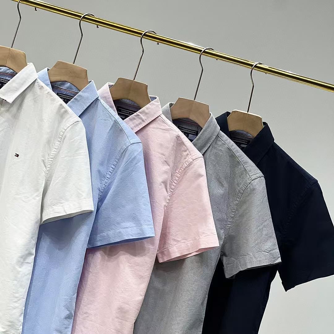 Tommy Hilfiger Regular Fit Short-Sleeve Oxford Shirt · A3202 — תמונה 12