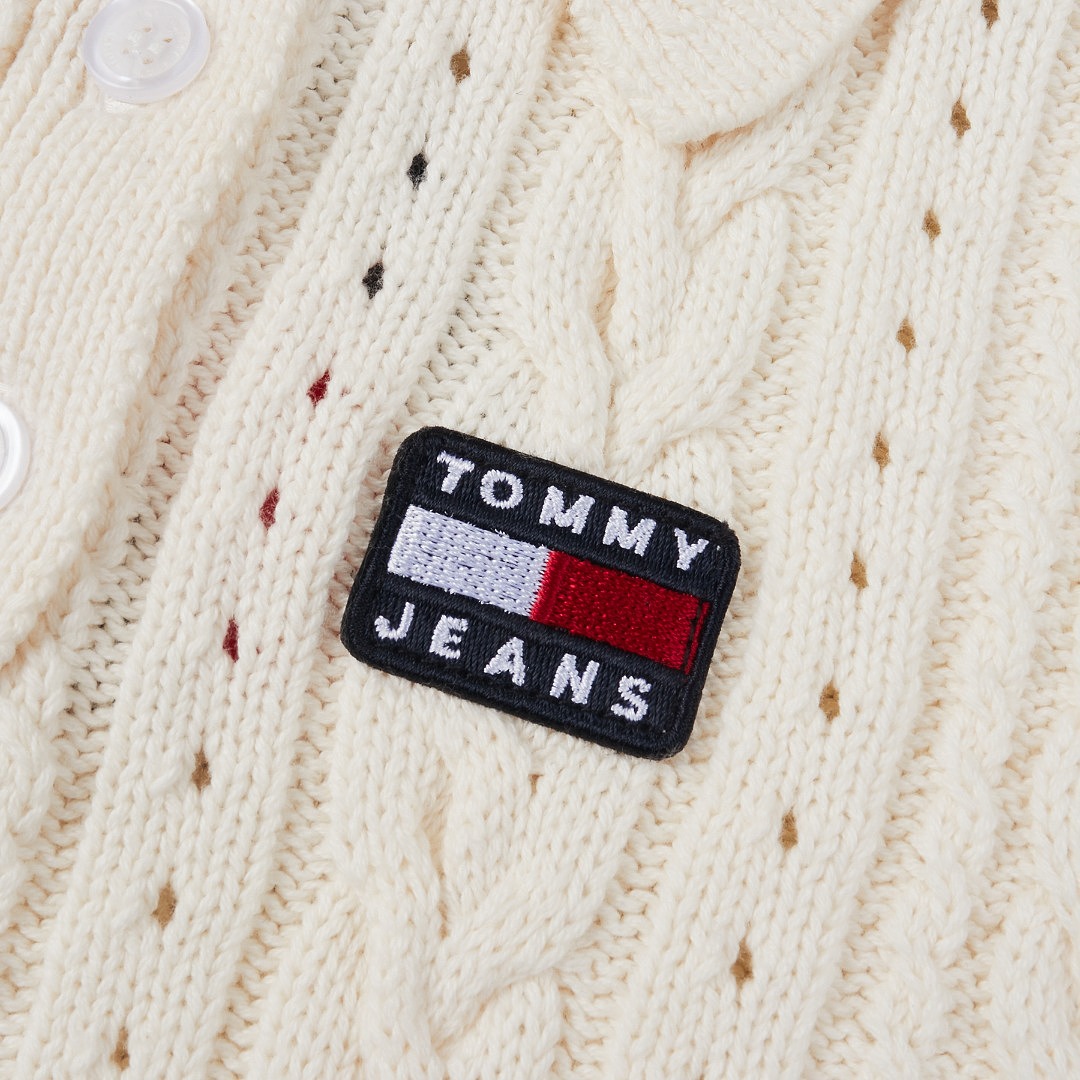 Tommy Hilfiger Tommy Badge Washed Cable Knit · A3375 — תמונה 11