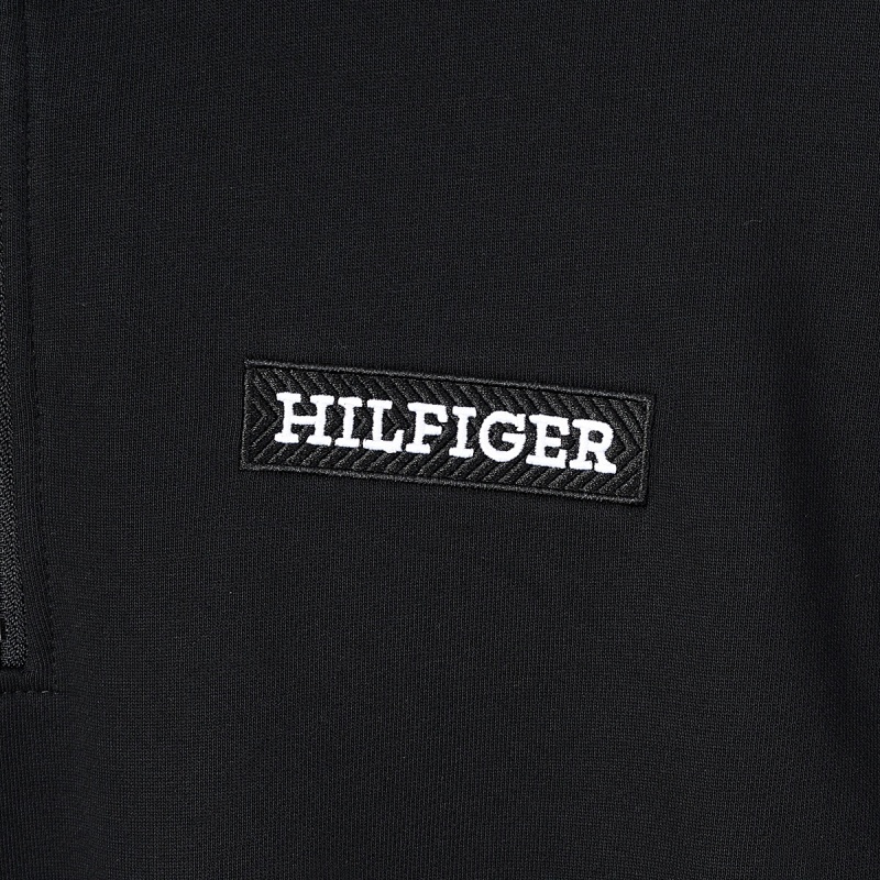 Tommy Hilfiger Tommy Badge Quarter-Zip · A2600 — תמונה 7