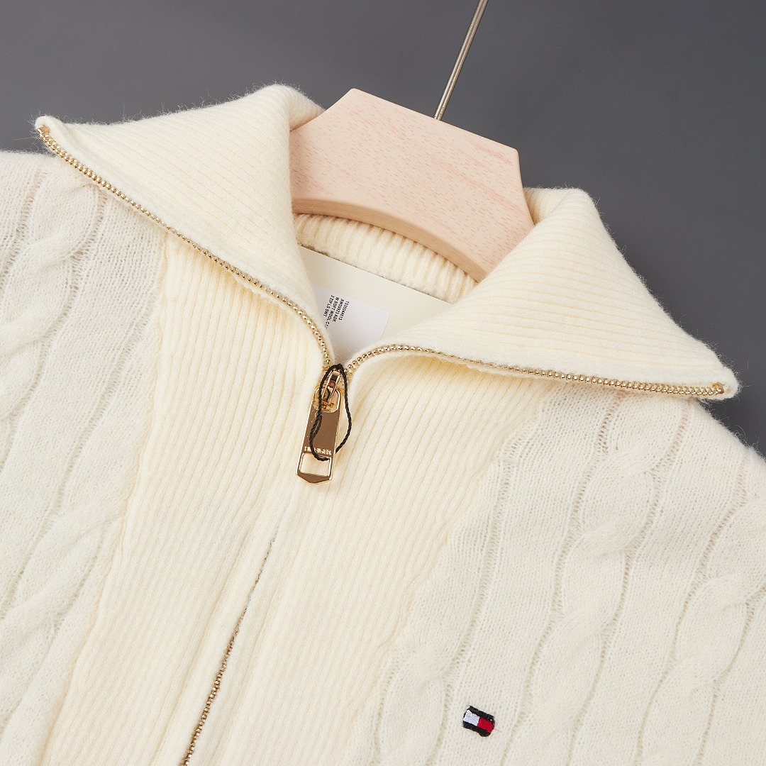 Tommy Hilfiger Cable Knit Quarter-Zip Sweater · A3455 — תמונה 8