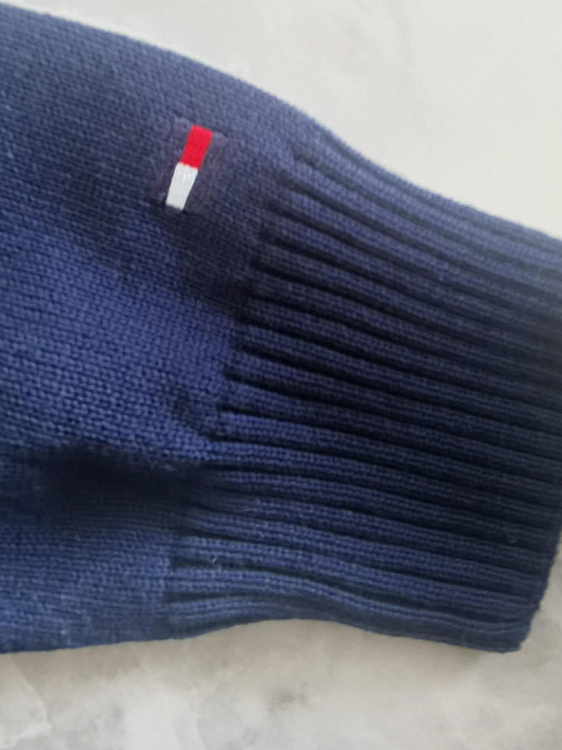 Tommy Hilfiger Classic Quarter-Zip Sweater · A2796 — תמונה 5