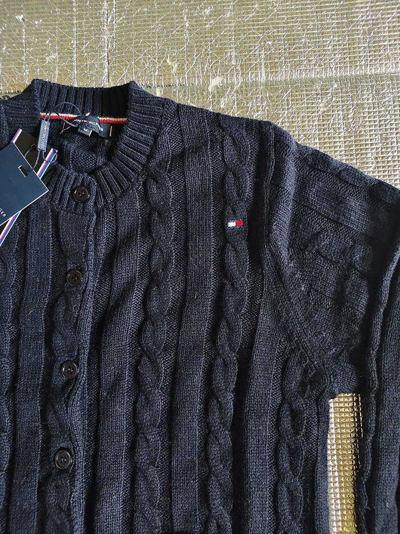 Tommy Hilfiger Cable Knit Cardigan · A3404 — תמונה 2