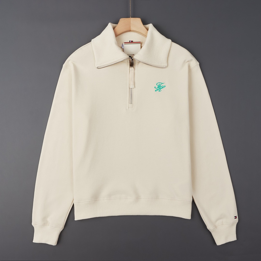 Tommy Hilfiger Logo Embroidery Terry Quarter-Zip Jumper · A3454 — תמונה 15