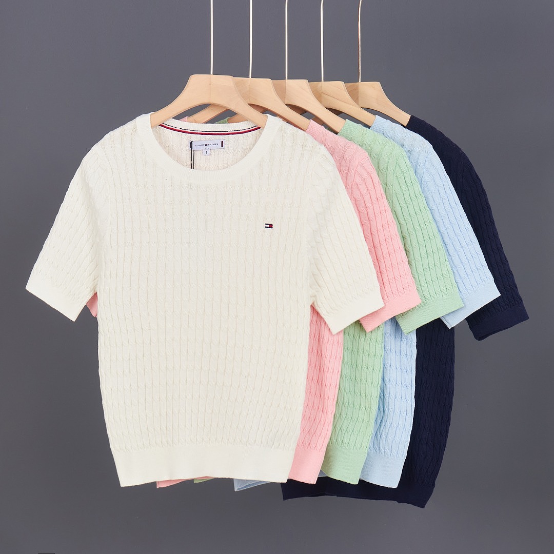 Tommy Hilfiger Short-Sleeve Cable Knit Sweater · A3287