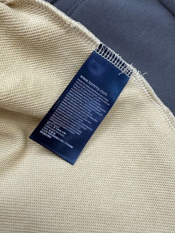 Tommy Hilfiger Essential Terry Sweatshort · A3117 — תמונה 4