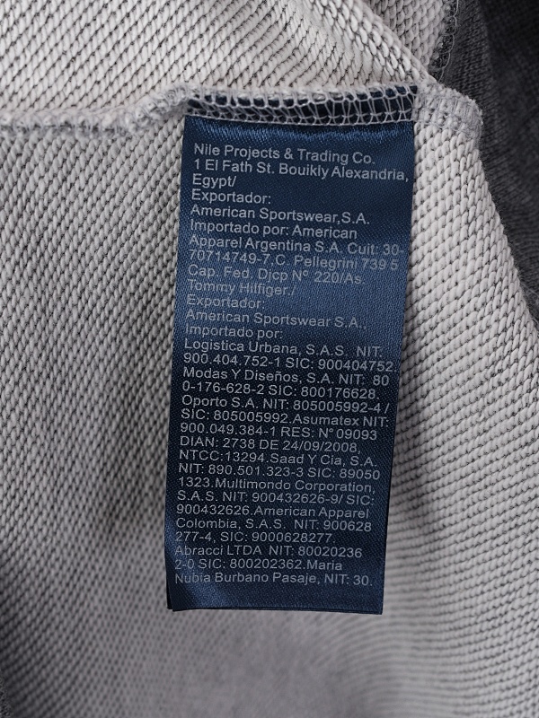 Tommy Hilfiger Tommy Badge Quarter-Zip · A2600 — תמונה 25