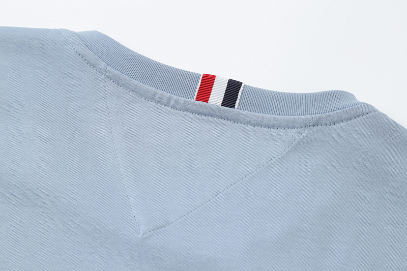 Tommy Hilfiger Embroidered Tommy Logo T-Shirt · A2192 — תמונה 13