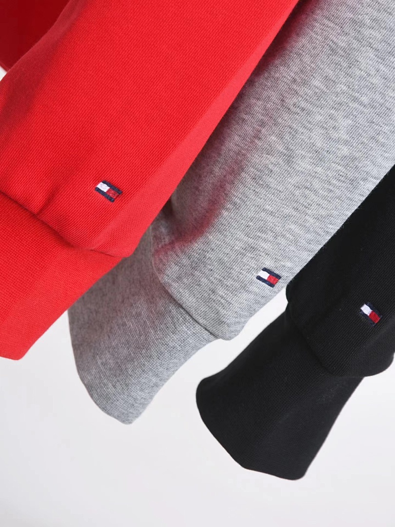 Tommy Hilfiger Tommy Logo Sweatshirt · A2086 — תמונה 6