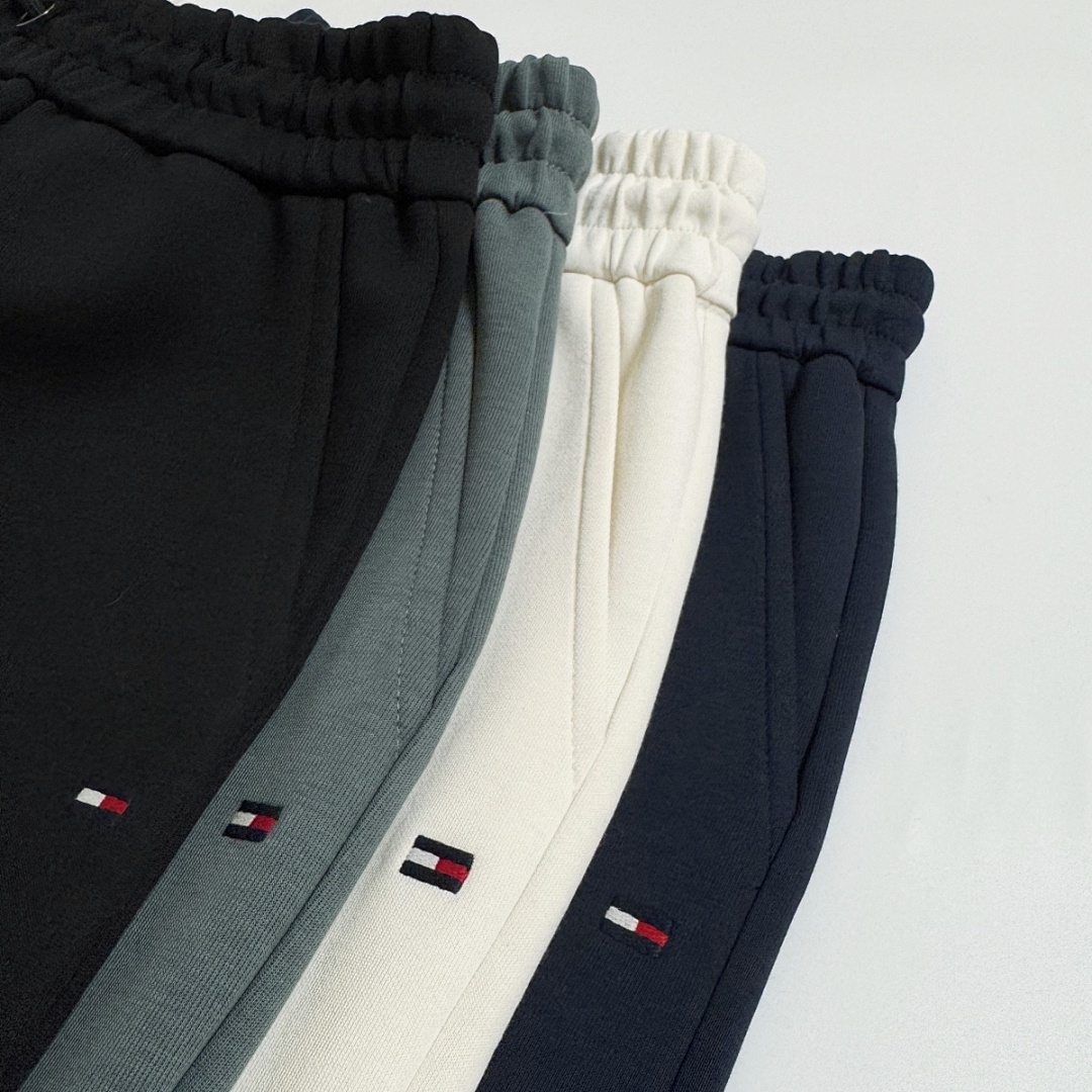 Tommy Hilfiger — מכנסי טרנינג קצרים · A2316 — תמונה 13