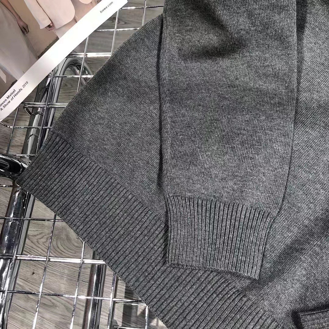 Tommy Hilfiger Classic Quarter-Zip Sweater · A1675 — תמונה 7