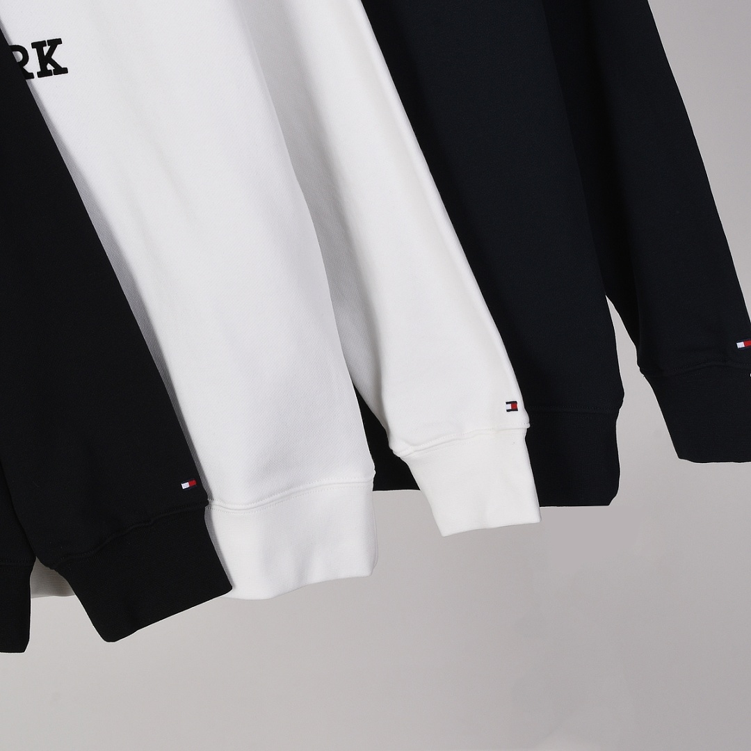 Tommy Hilfiger Embroidered Crest Sweatshirt · A3303 — תמונה 67