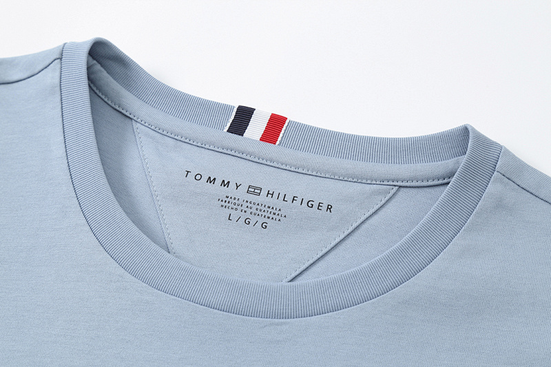 Tommy Hilfiger Embroidered Tommy Logo T-Shirt · A2192 — תמונה 21