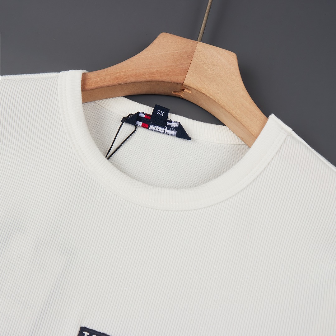 Tommy Hilfiger Badge Jersey Long Sleeve T-Shirt · A3444 — תמונה 7