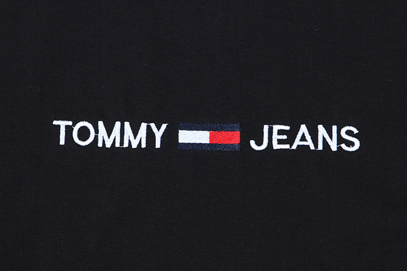 Tommy Jeans — חולצת טי שרוול ארוך · A2524 — תמונה 13