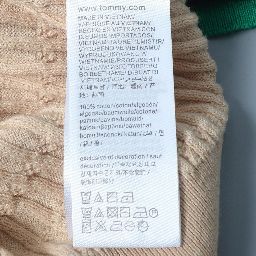 Tommy Hilfiger Short-Sleeve Cable Knit Sweater · A3321 — תמונה 3