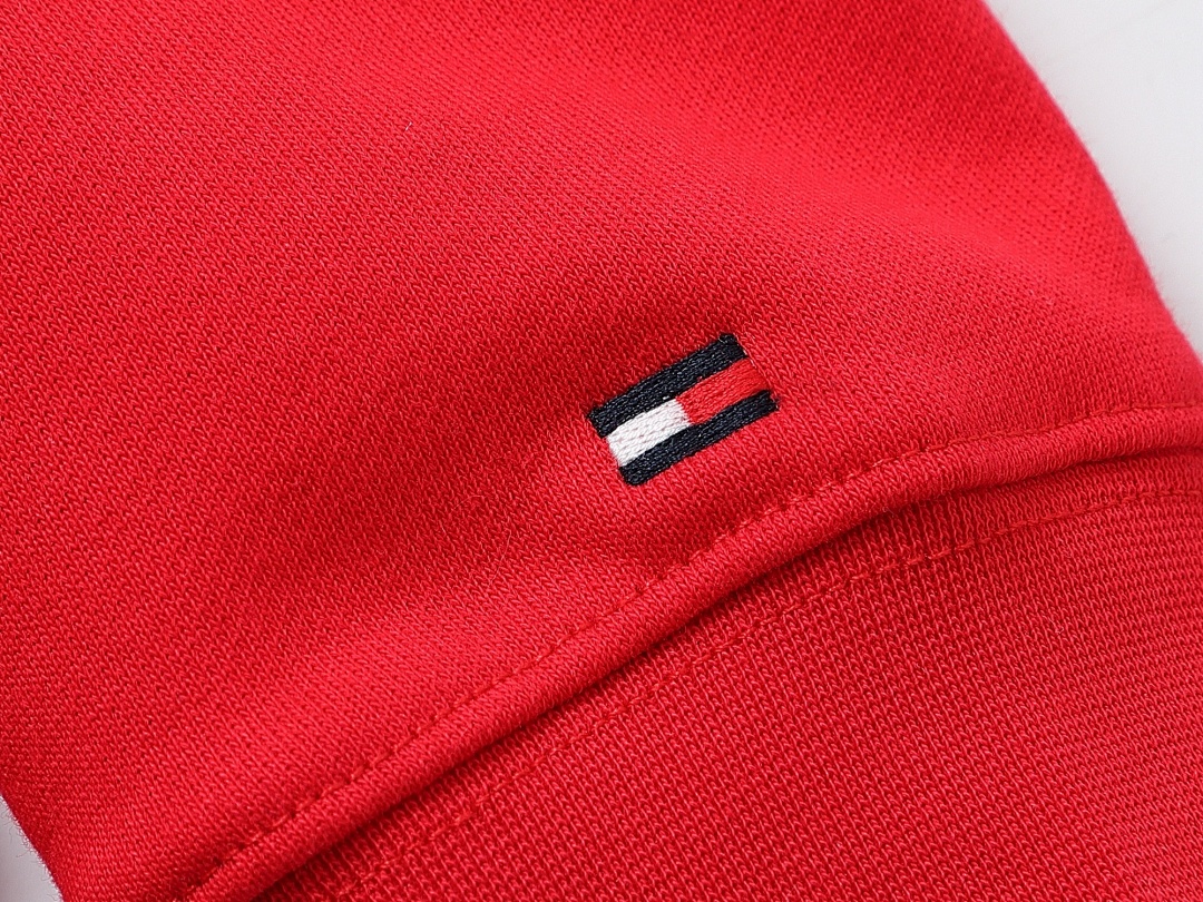 Tommy Hilfiger Crest Logo Fleece Sweatshirt · A2738 — תמונה 40