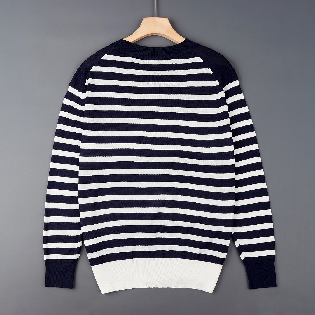 Tommy Hilfiger Striped Classic Crewneck Sweater · A3430 — תמונה 11