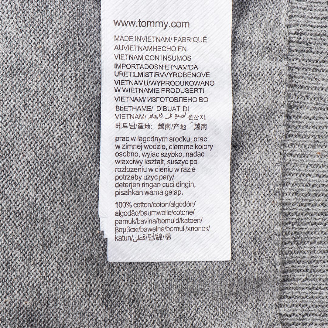 Tommy Hilfiger Classic Crewneck Sweater · A3382 — תמונה 7