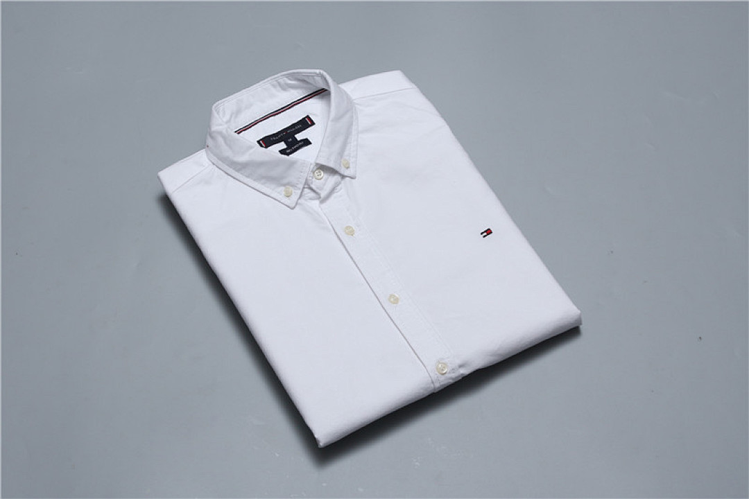 Tommy Hilfiger Regular Fit Short-Sleeve Oxford Shirt · A575 — תמונה 23
