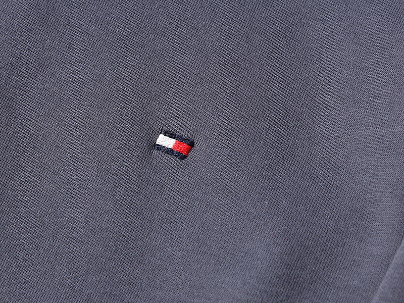 Tommy Hilfiger Essential Crewneck Sweatshirt · A917 — תמונה 77