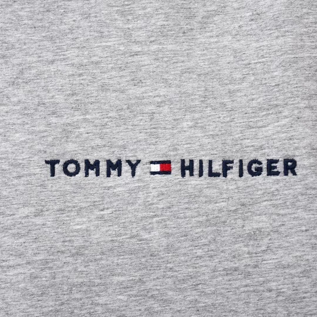 Tommy Hilfiger Flag Logo Sweatshirt · A2745 — תמונה 35