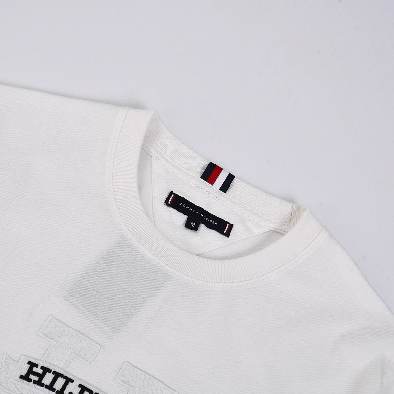 Tommy Hilfiger Oversized Luxe Serif NY Tee · A3096 — תמונה 60