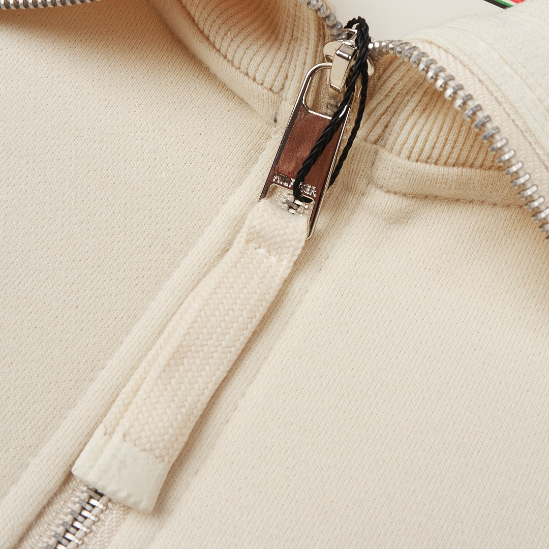 Tommy Hilfiger Logo Embroidery Terry Quarter-Zip Jumper · A3454 — תמונה 7