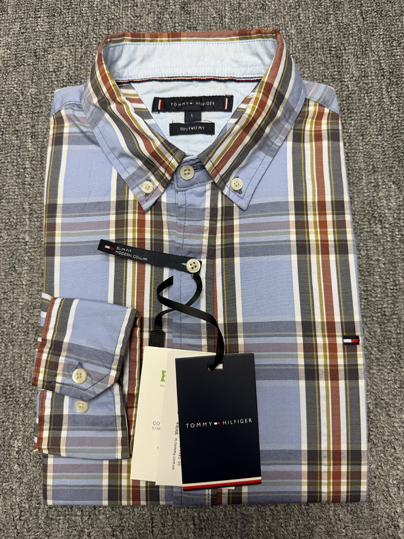 Tommy Hilfiger — חולצה מכופתרת · A3372 — תמונה 14