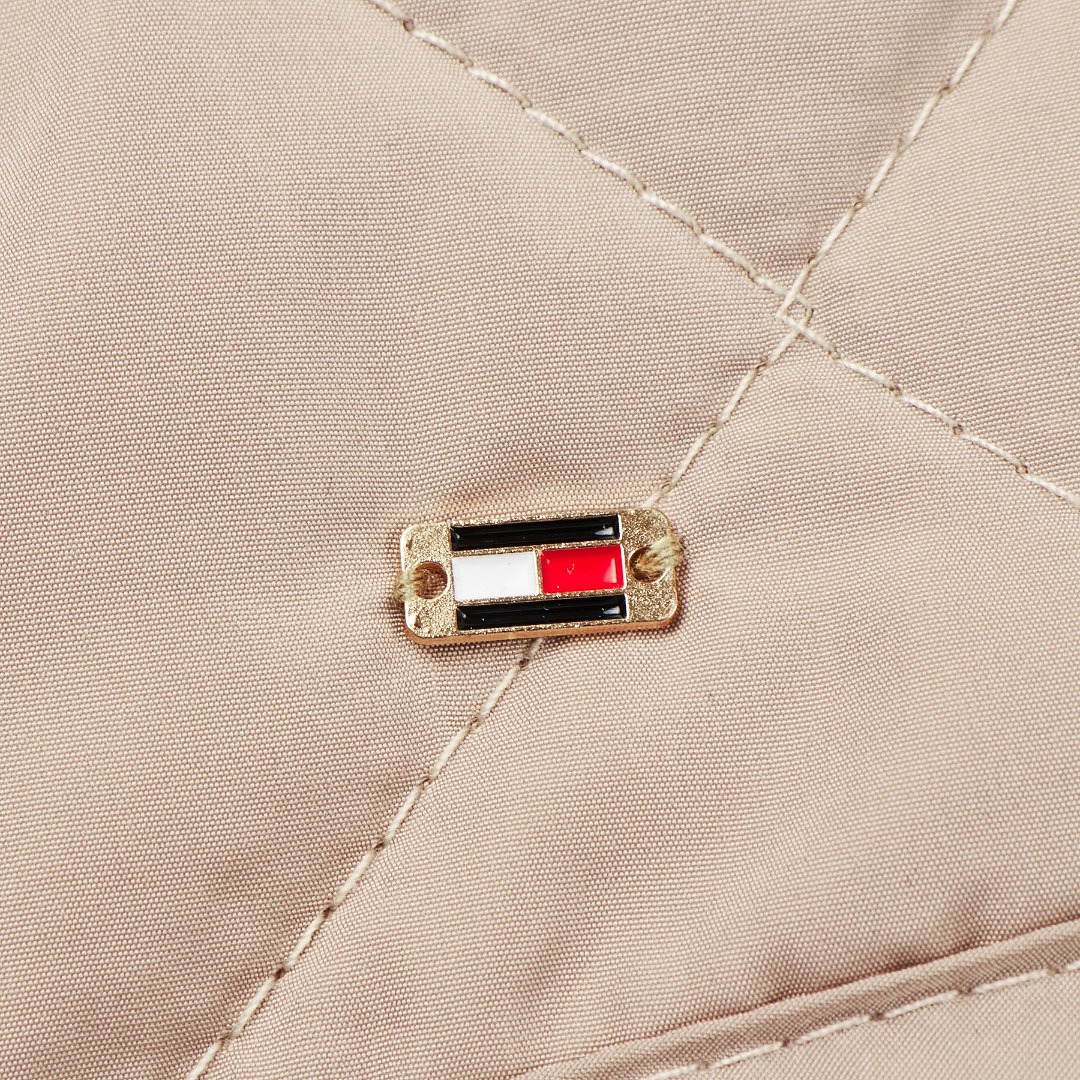 Tommy Hilfiger Crest Embroidery Padded Quilted Slim · A3467 — תמונה 9
