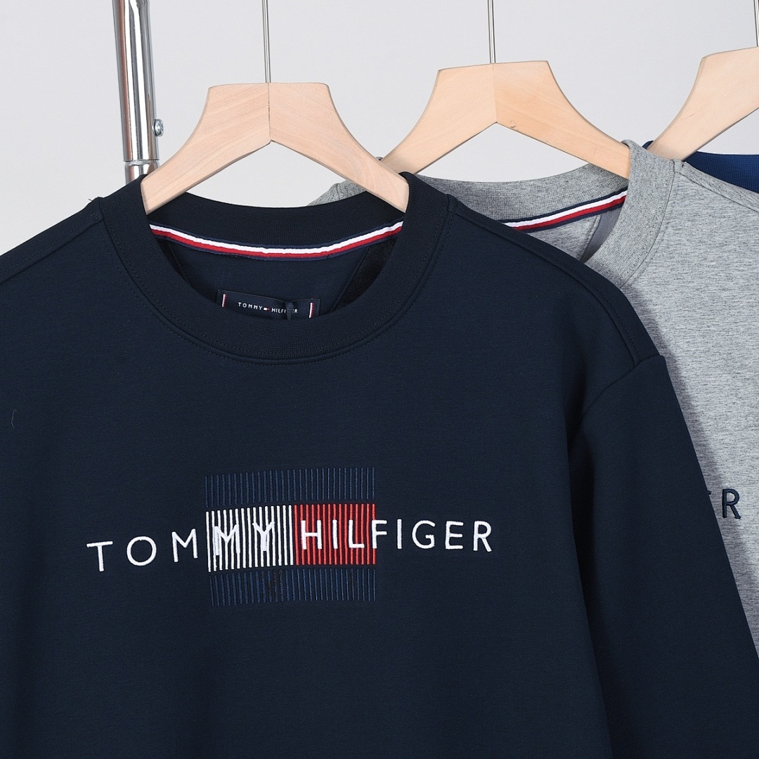 Tommy Hilfiger Flag Logo Sweatshirt · A2745 — תמונה 53