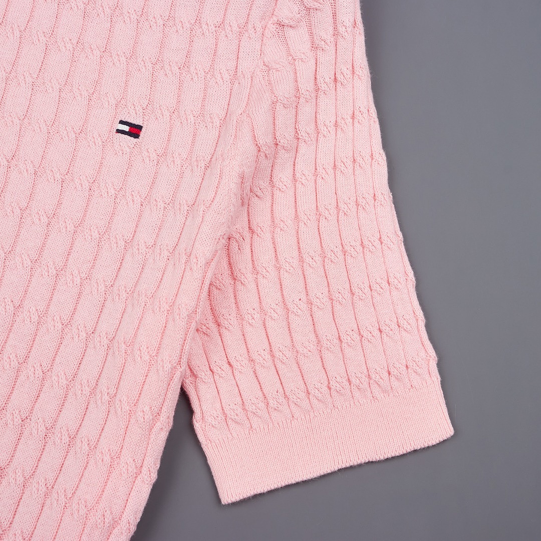 Tommy Hilfiger Short-Sleeve Cable Knit Sweater · A3287 — תמונה 4