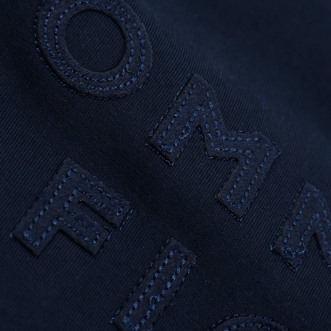 Tommy Hilfiger Oversized Luxe Serif NY Tee · A3096 — תמונה 36