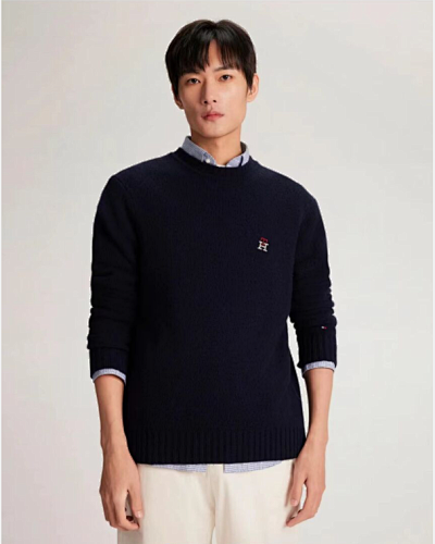 Tommy Hilfiger Classic Crewneck Sweater · A2795