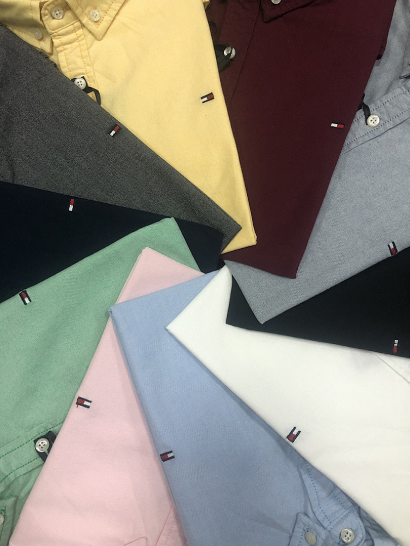 Tommy Hilfiger Regular Fit Short-Sleeve Oxford Shirt · A575 — תמונה 25