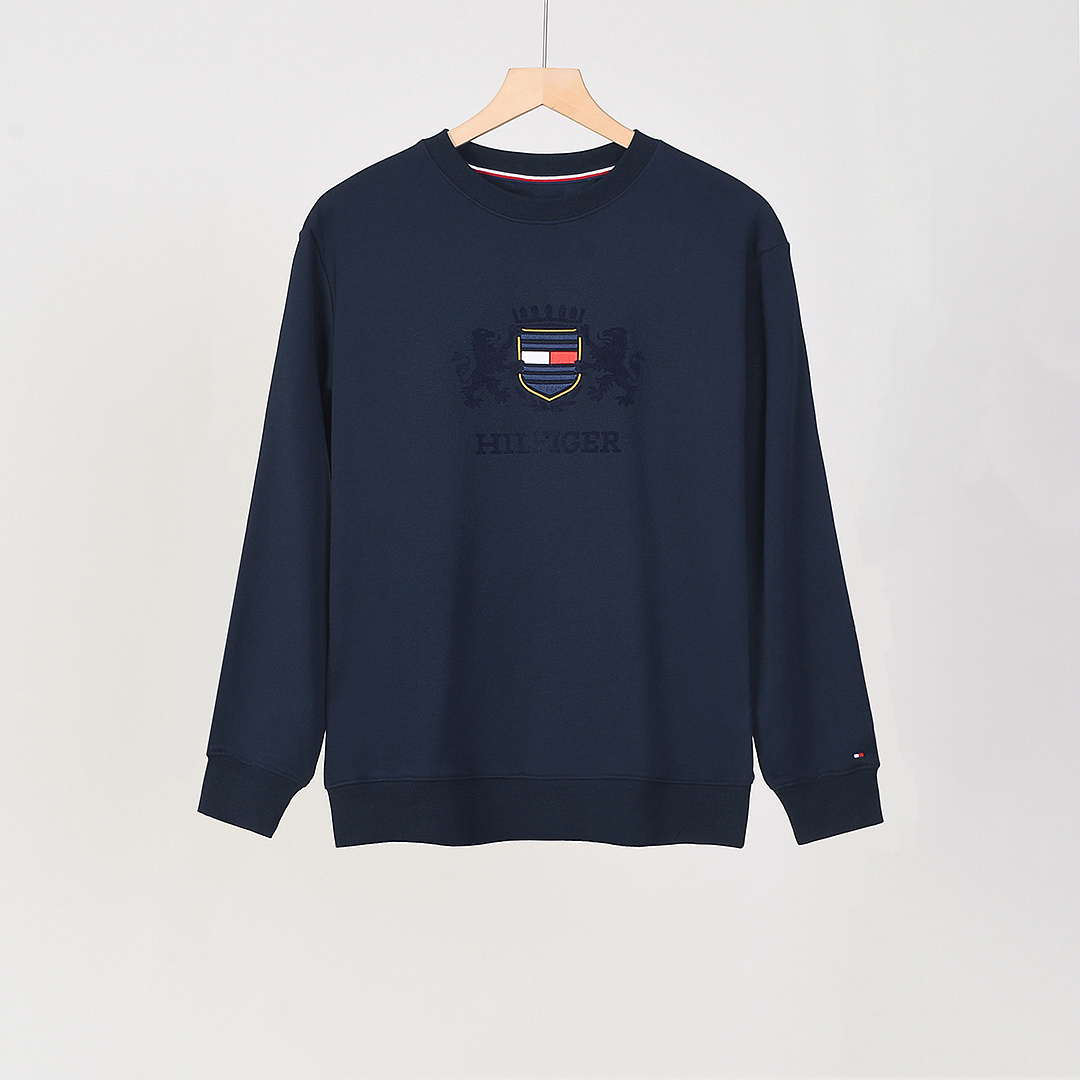 Tommy Hilfiger Embroidered Crest Sweatshirt · A3303 — תמונה 57