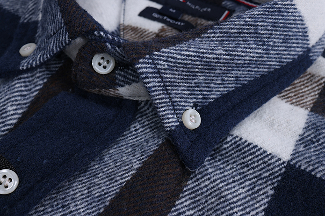 Tommy Hilfiger Check Flannel Shirt · A1697 — תמונה 35