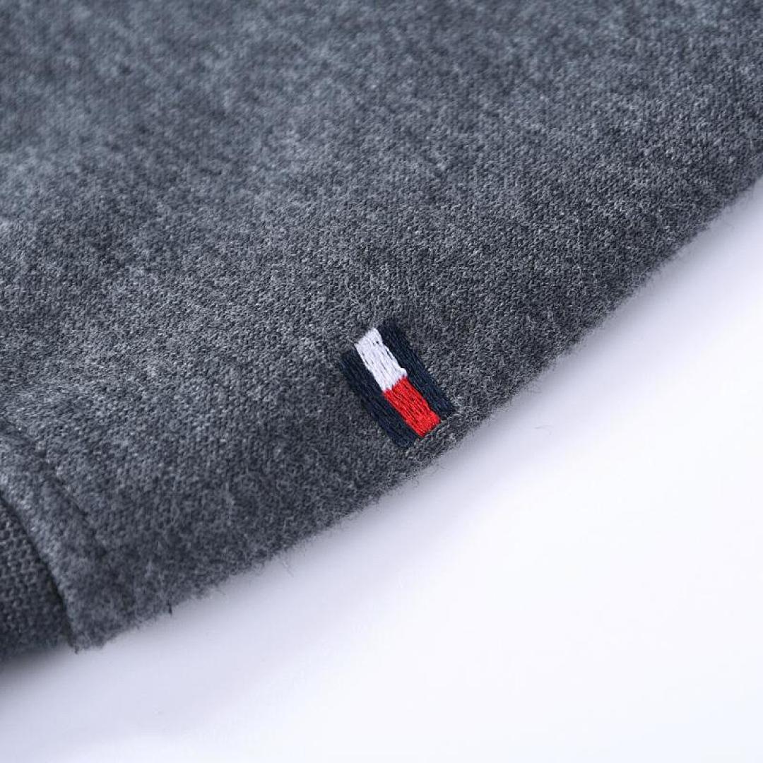 Tommy Hilfiger Embroidered Tommy Logo Hoodie · A780 — תמונה 25