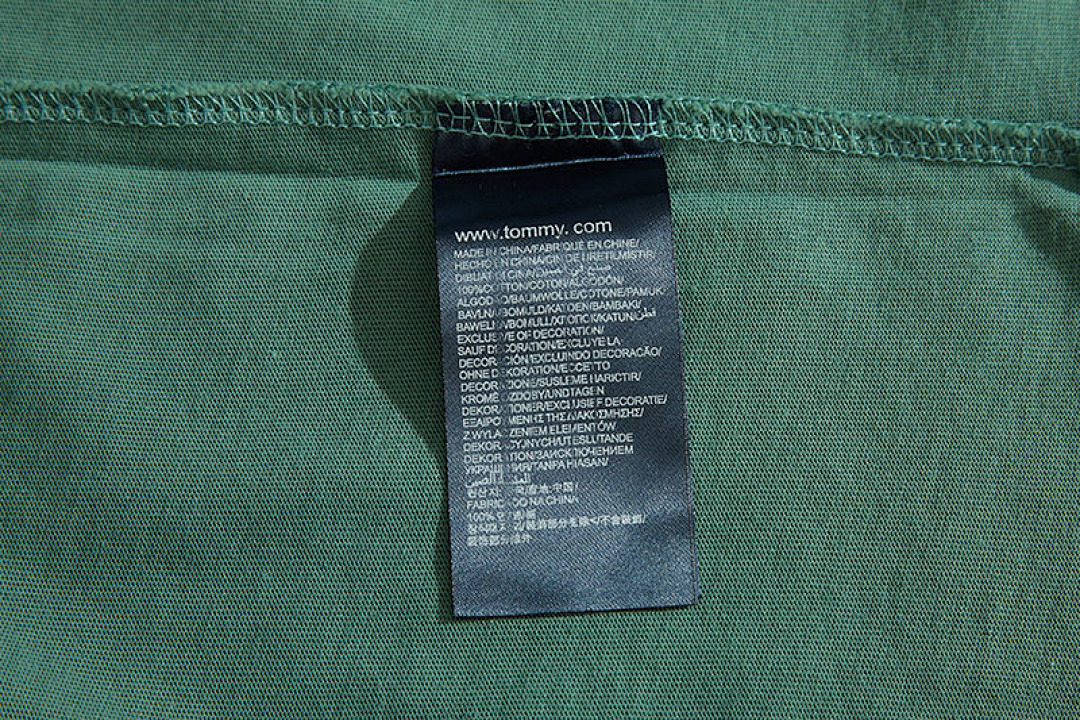 Tommy Hilfiger Slim Logo Long Sleeve T-Shirt · A2531 — תמונה 2