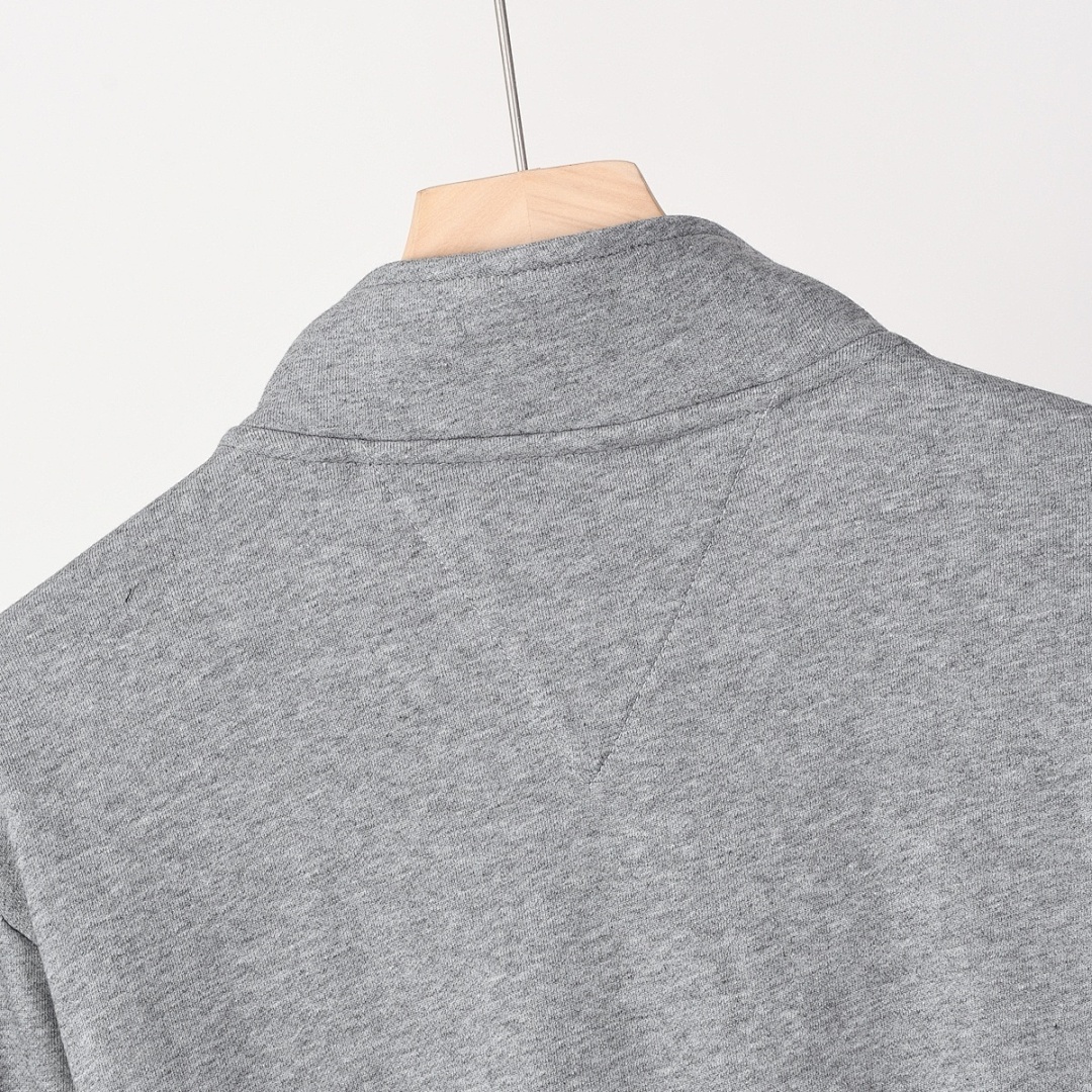 Tommy Hilfiger Tommy Badge Quarter-Zip · A2600 — תמונה 26